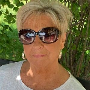 Meet your Posher, Cheryl